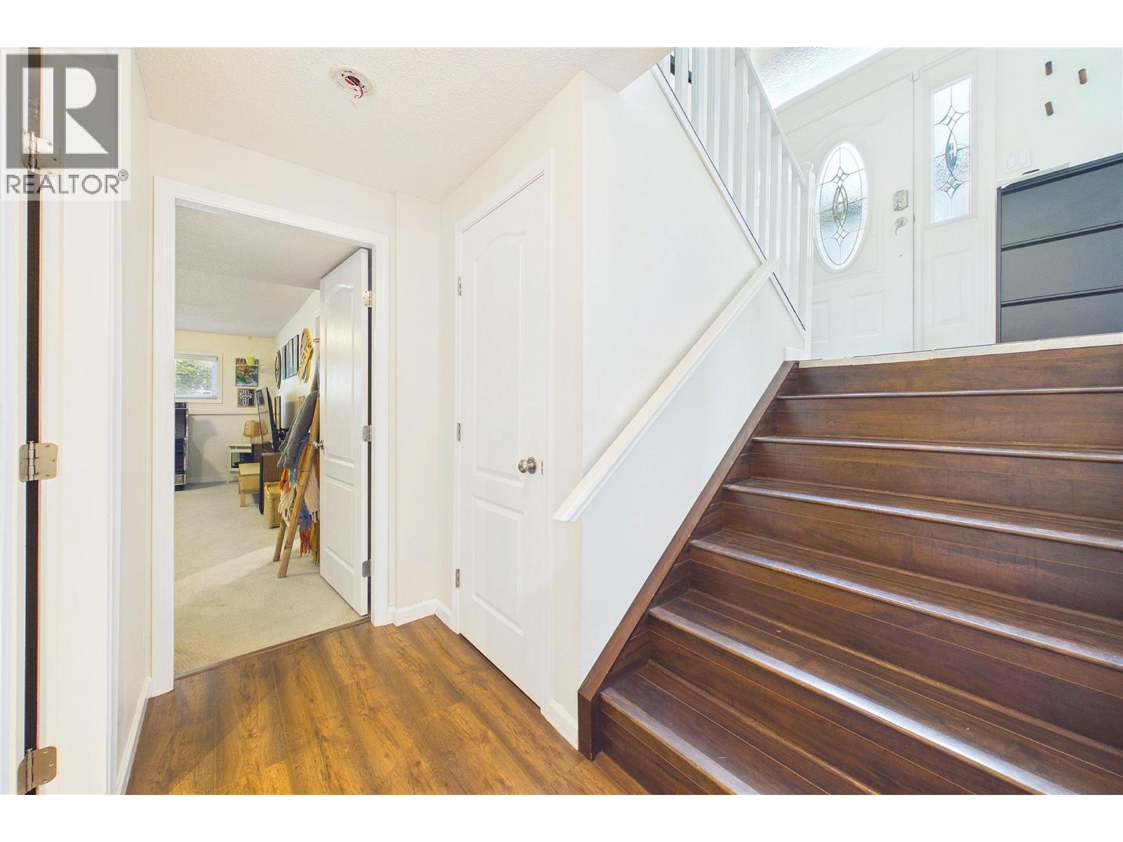  1393 Highland Drive South, Kelowna