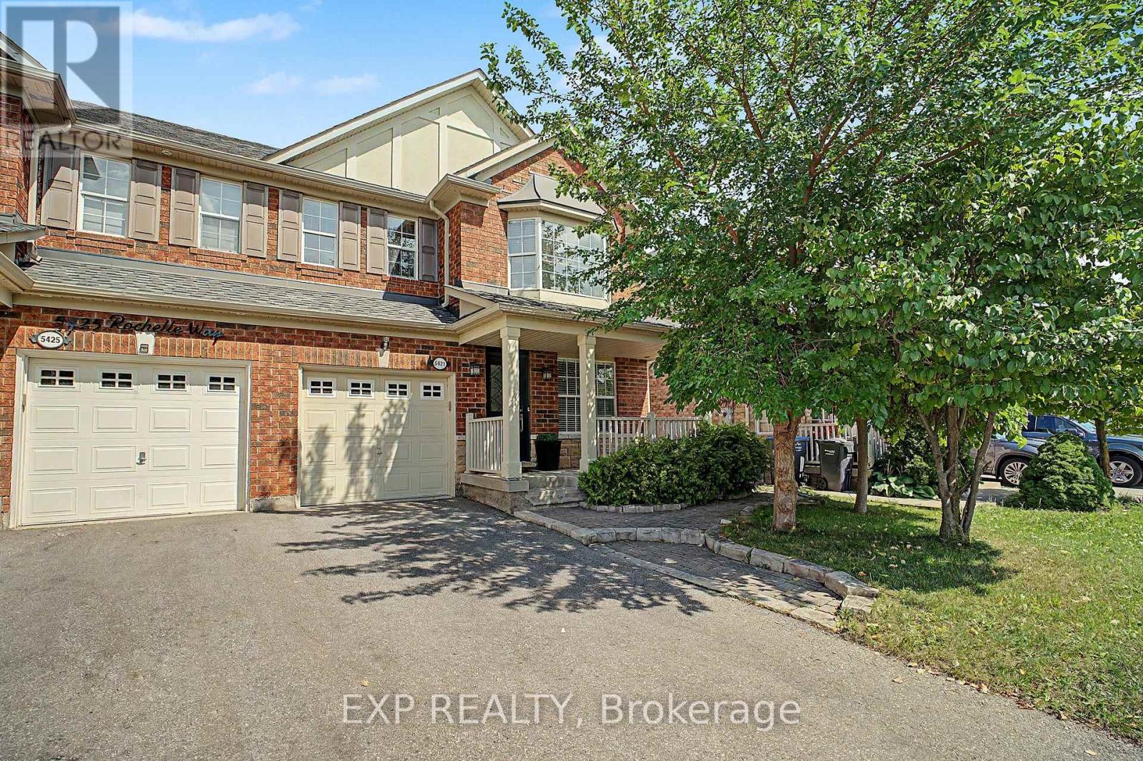 Photo of 5421 Rochelle Way