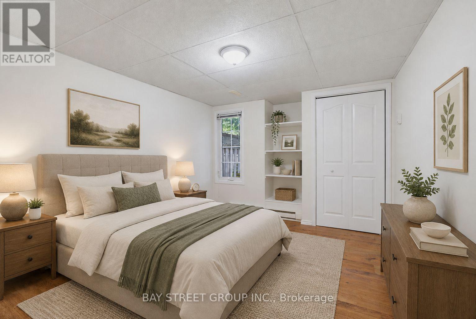 #11 270 NORTH CENTRE ROAD - Image 30