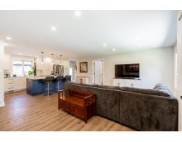19904 36 Avenue, Langley, BC V3A2R4 Photo 8