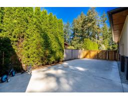 19904 36 Avenue, Langley, BC V3A2R4 Photo 24