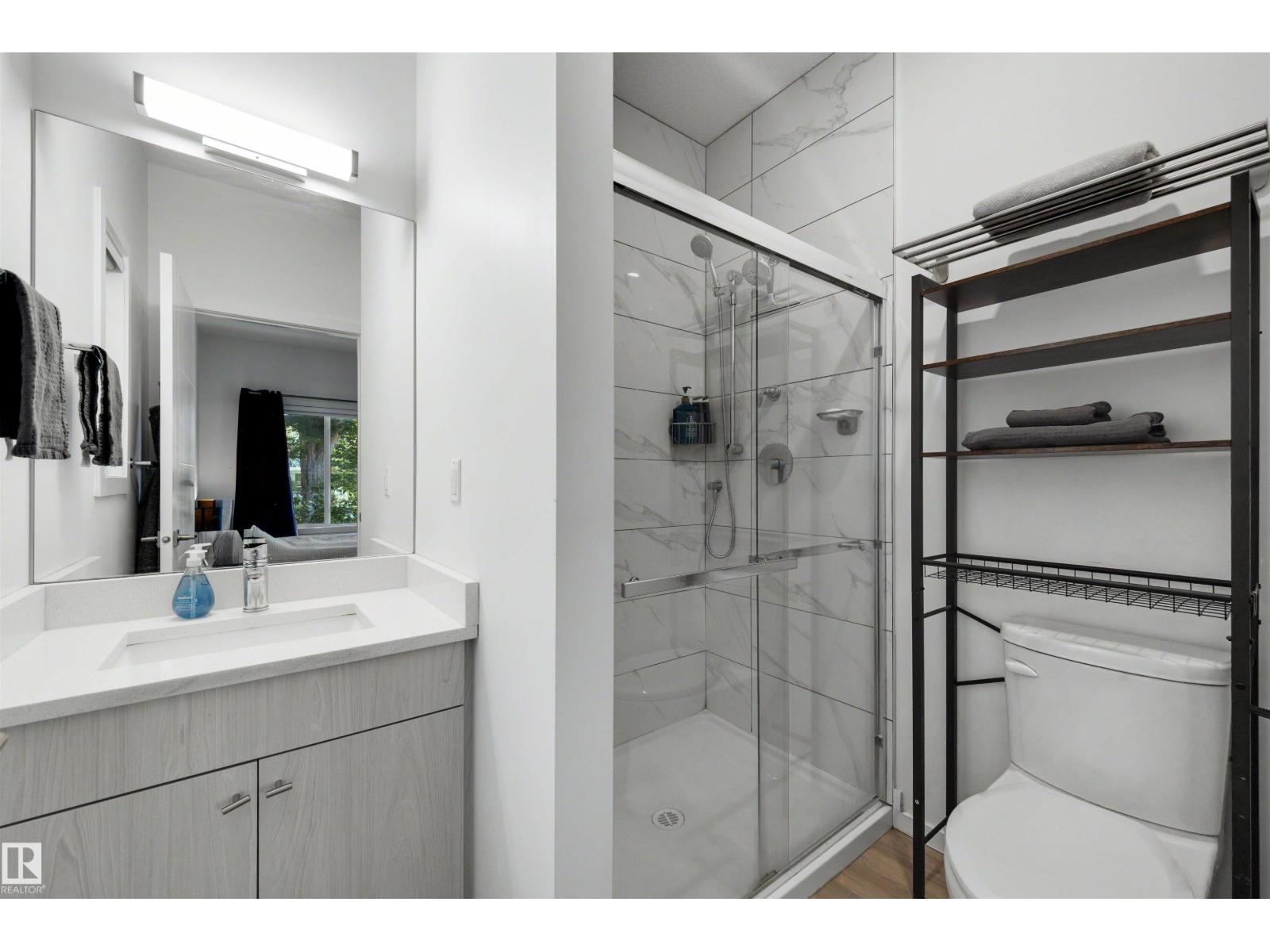 11215 87 ST NW - 8