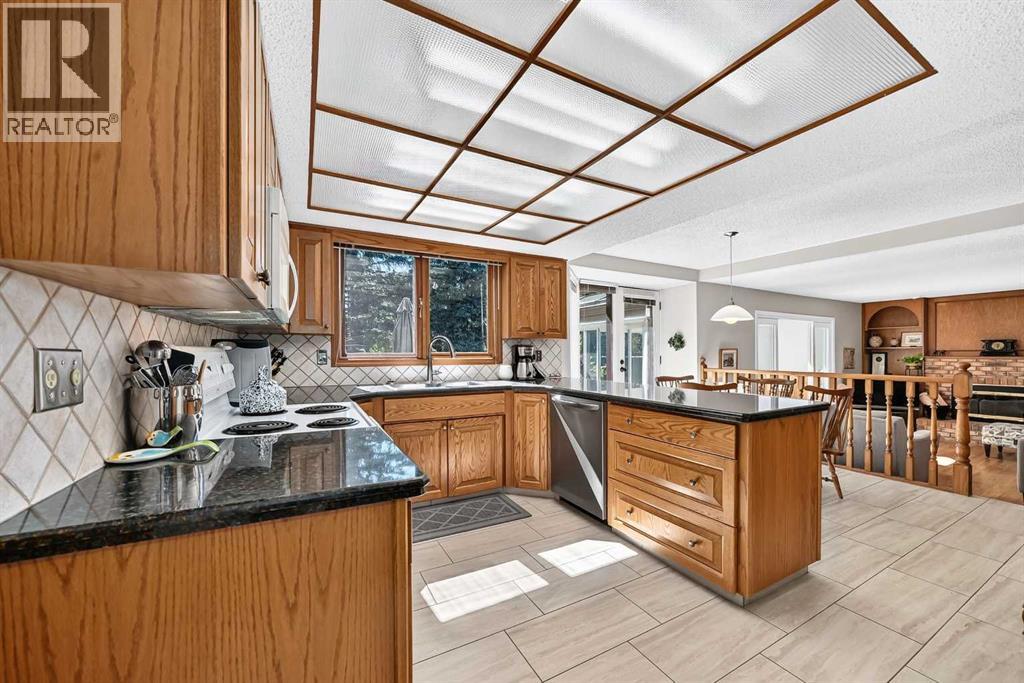 391 Canterville Drive SW - 11