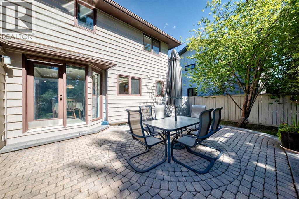 391 Canterville Drive SW - 17