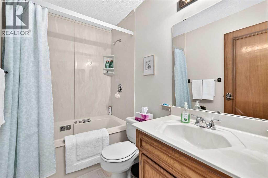 391 Canterville Drive SW - 28