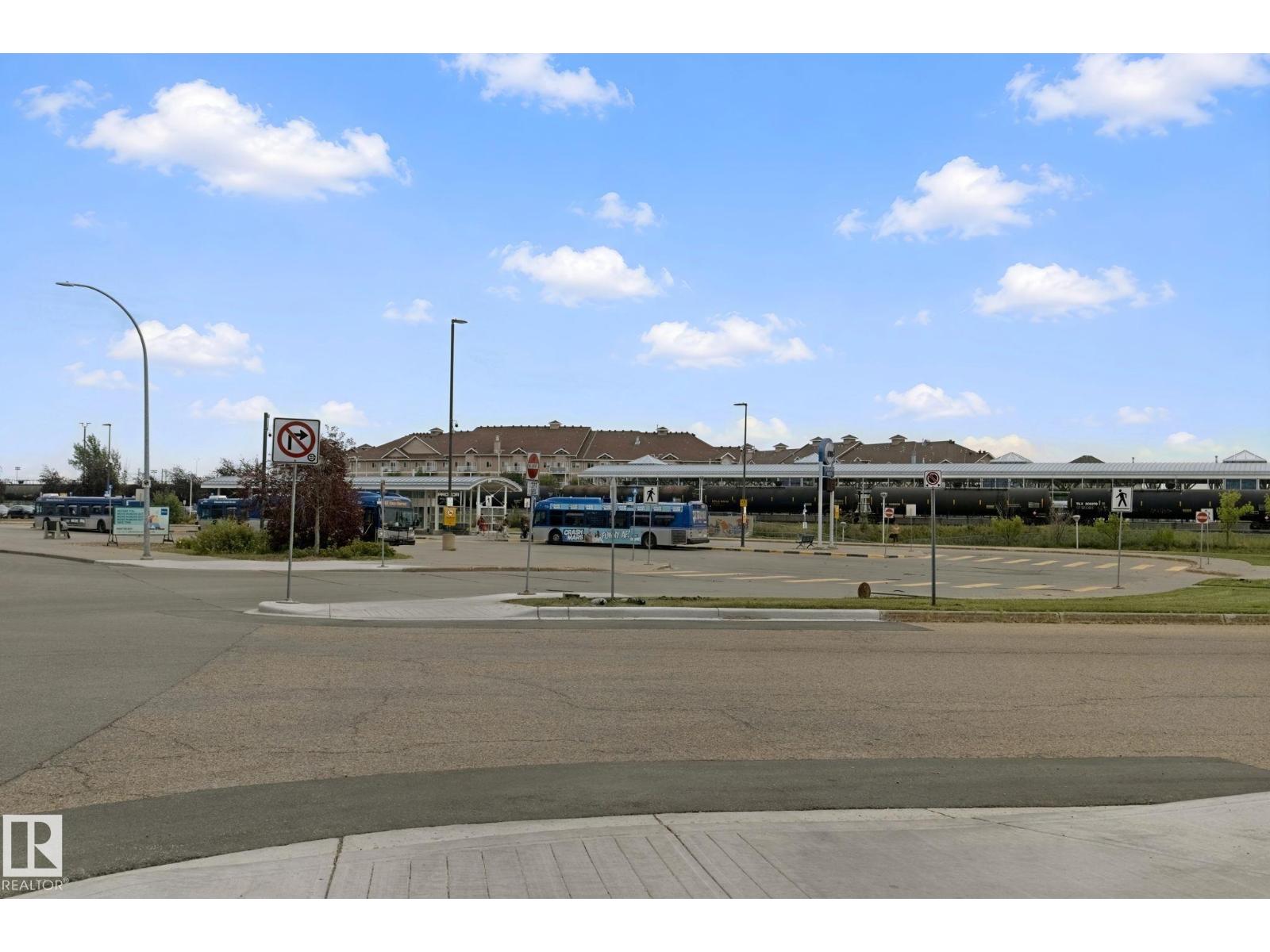 #232 301 CLAREVIEW STATION DR NW - 37