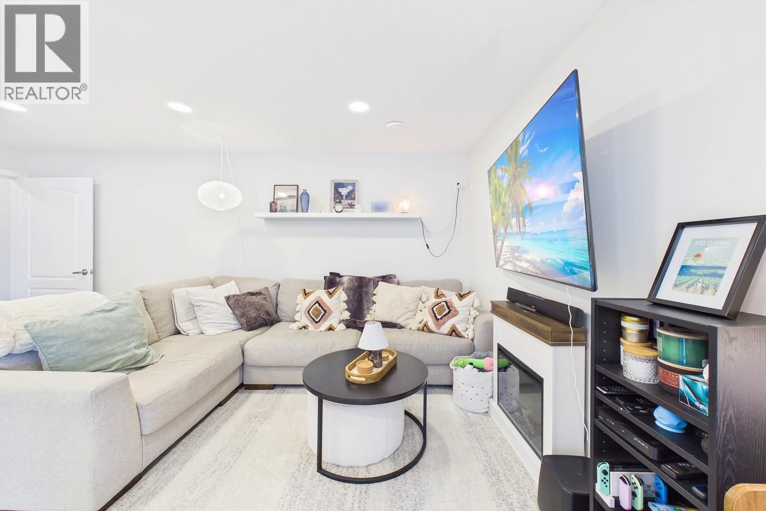  3439 Ridge Boulevard, West Kelowna