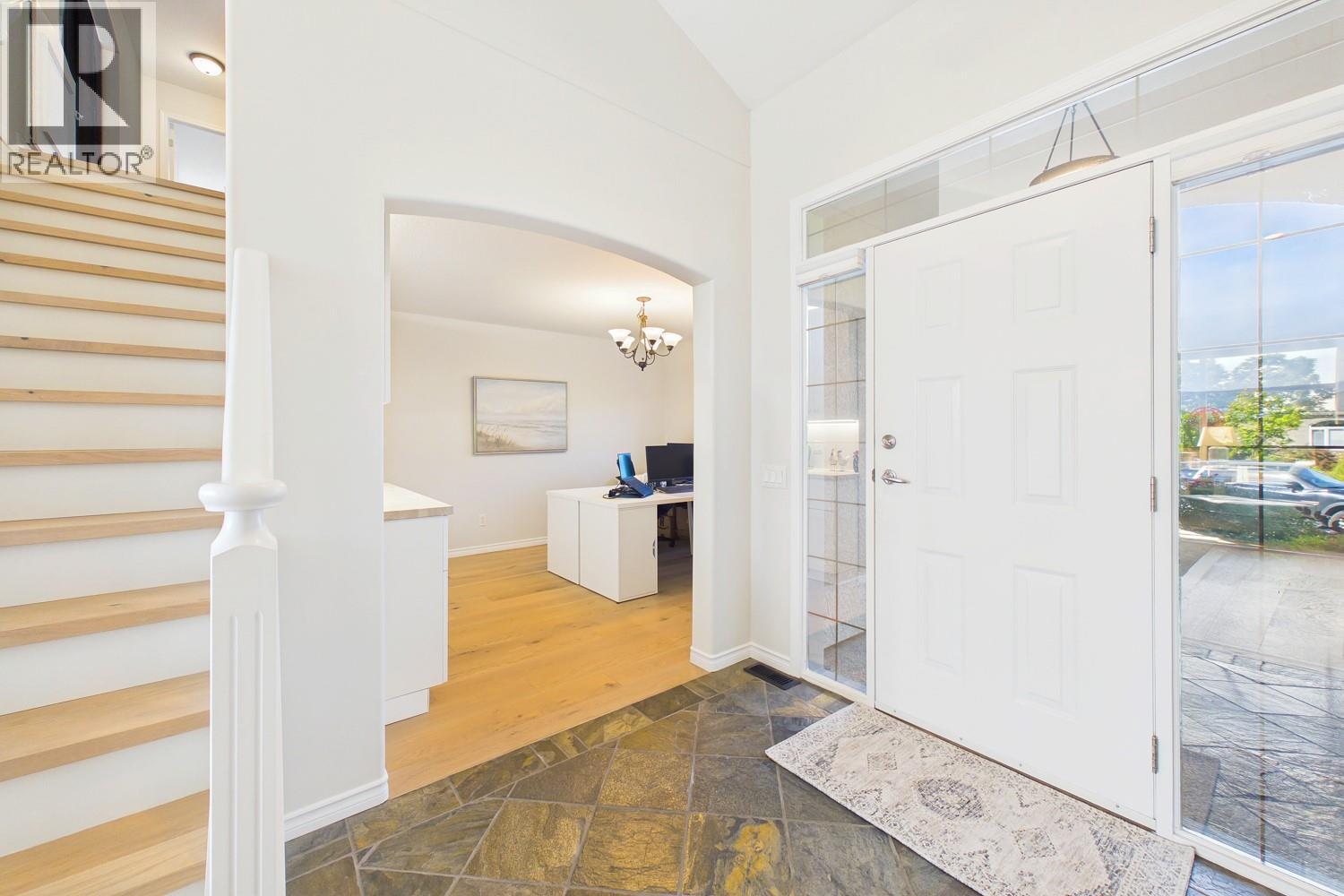  3439 Ridge Boulevard, West Kelowna