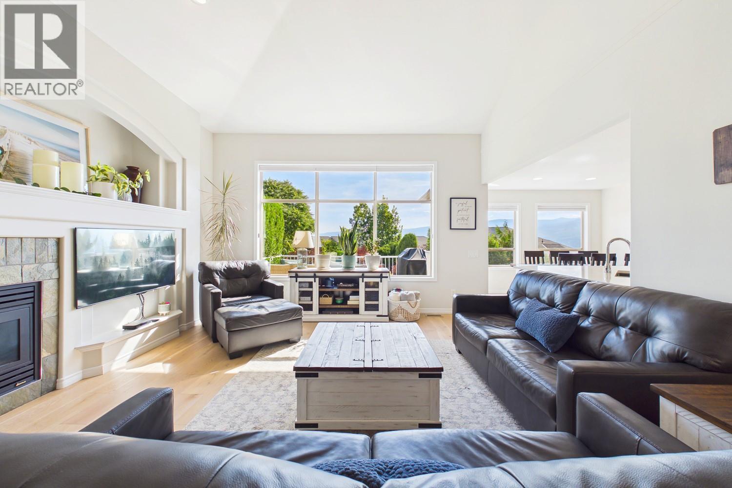  3439 Ridge Boulevard, West Kelowna