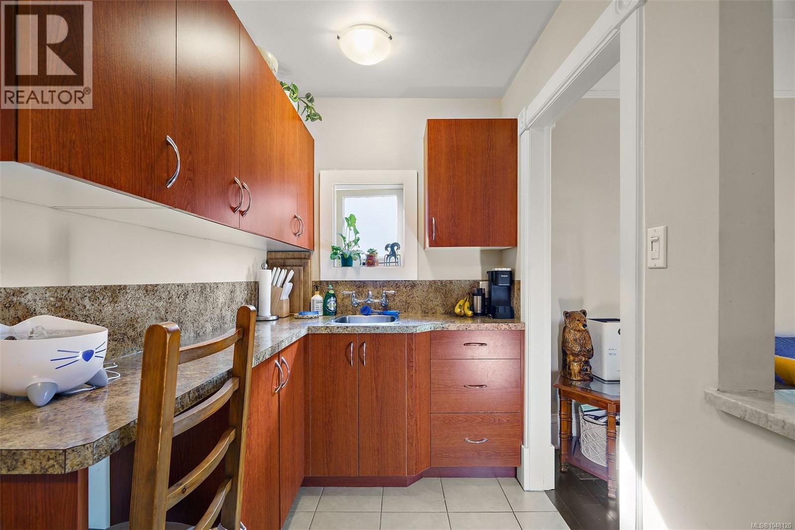  1317 Pandora Avenue, Victoria