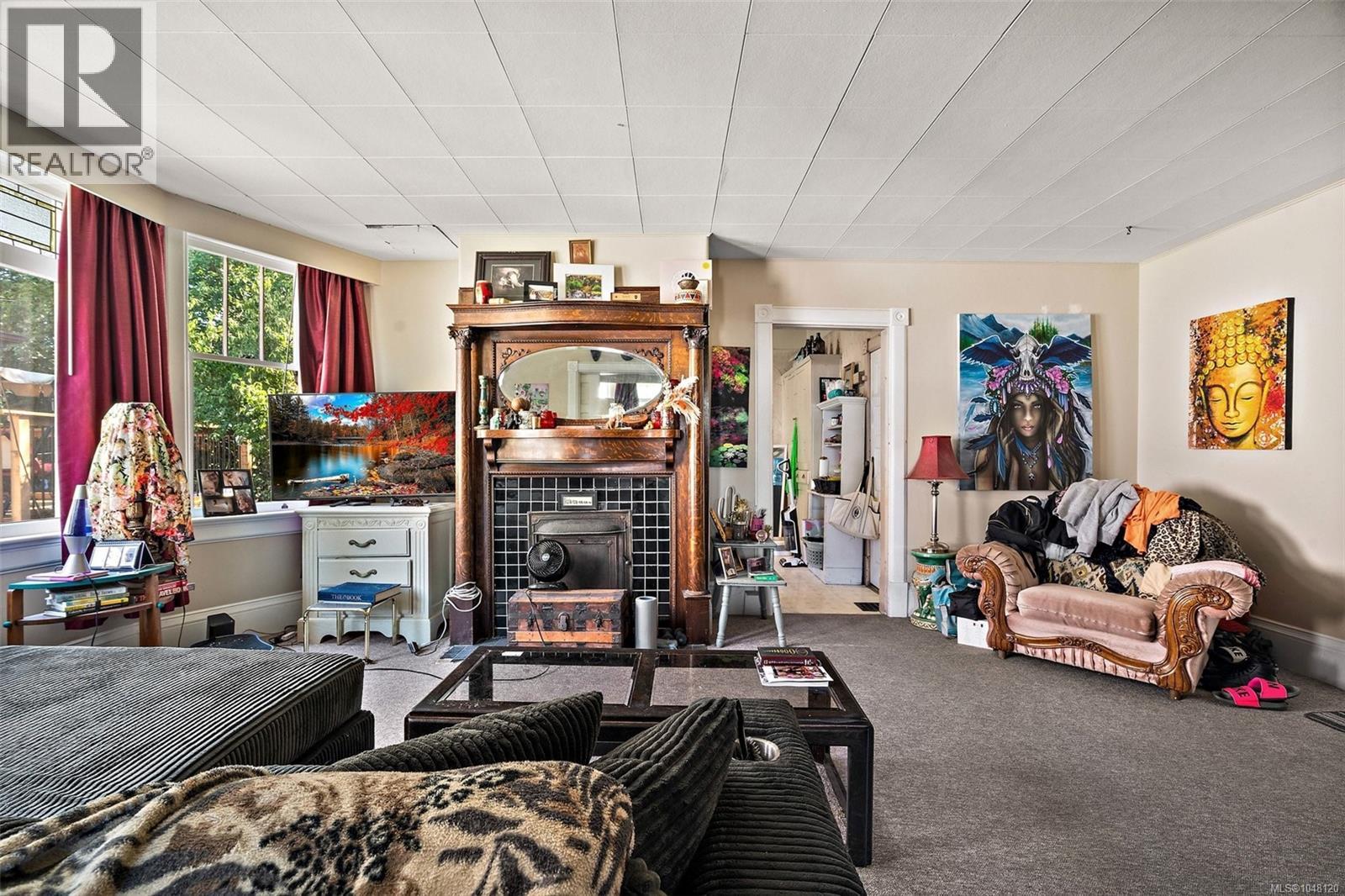  1317 Pandora Avenue, Victoria
