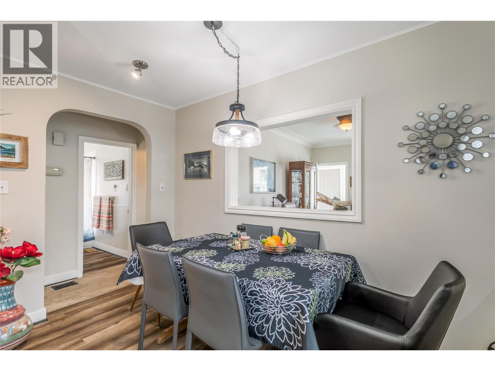  457 Patterson Avenue, Kelowna