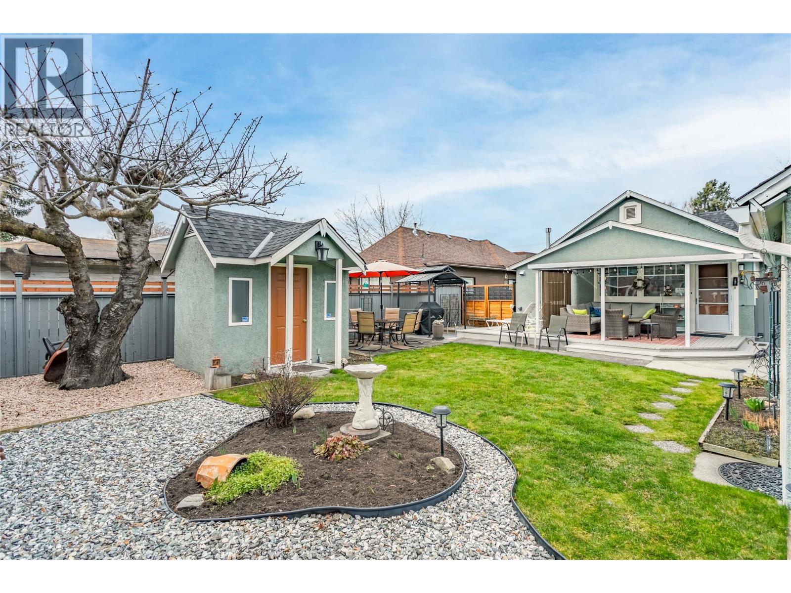  457 Patterson Avenue, Kelowna