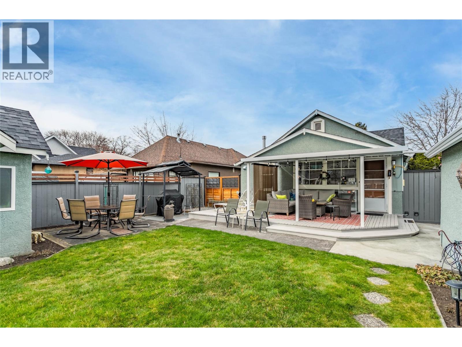  457 Patterson Avenue, Kelowna