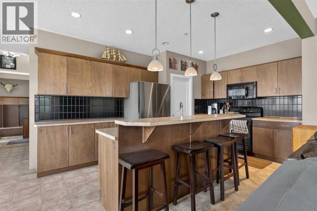 4 Sunset Square, Cochrane