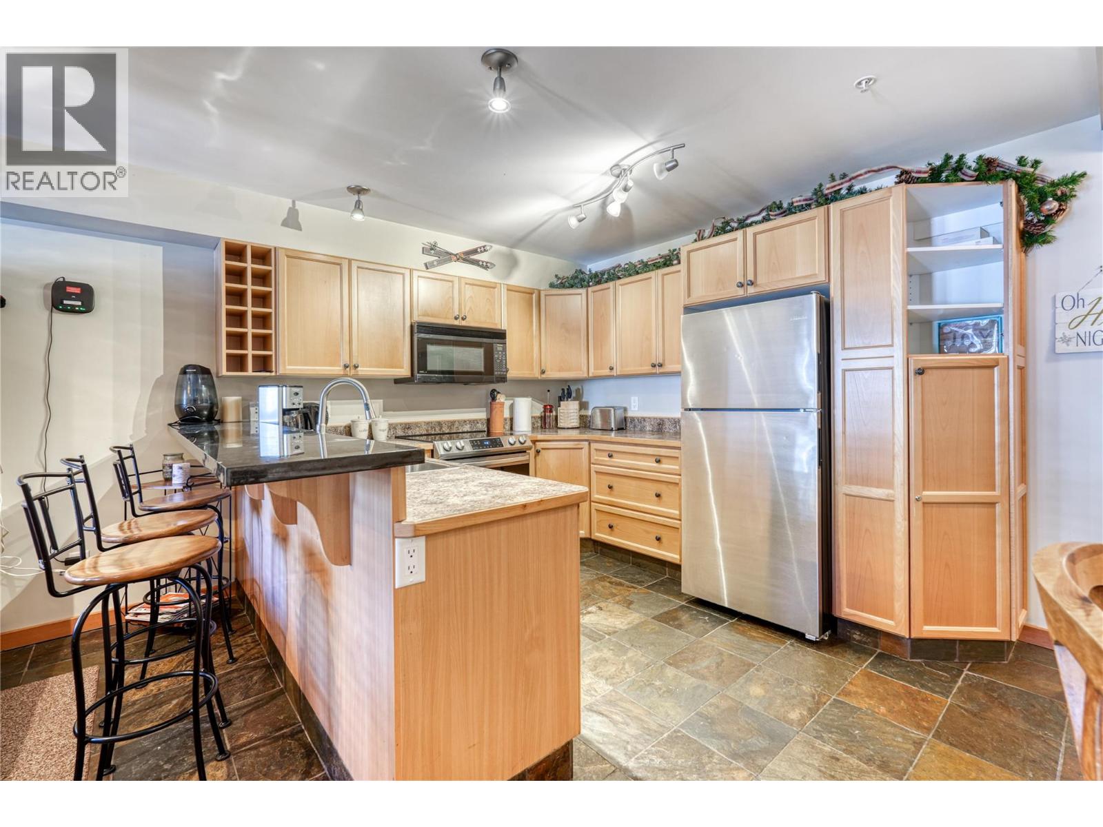 360 Strayhorse Road Unit# 3, Apex Mountain