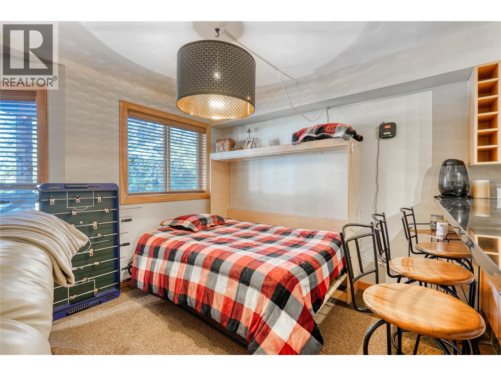 360 Strayhorse Road Unit# 3, Apex Mountain