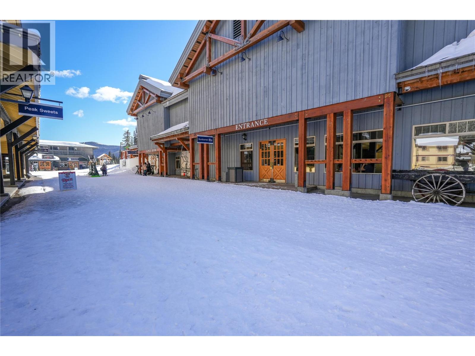 360 Strayhorse Road Unit# 3, Apex Mountain
