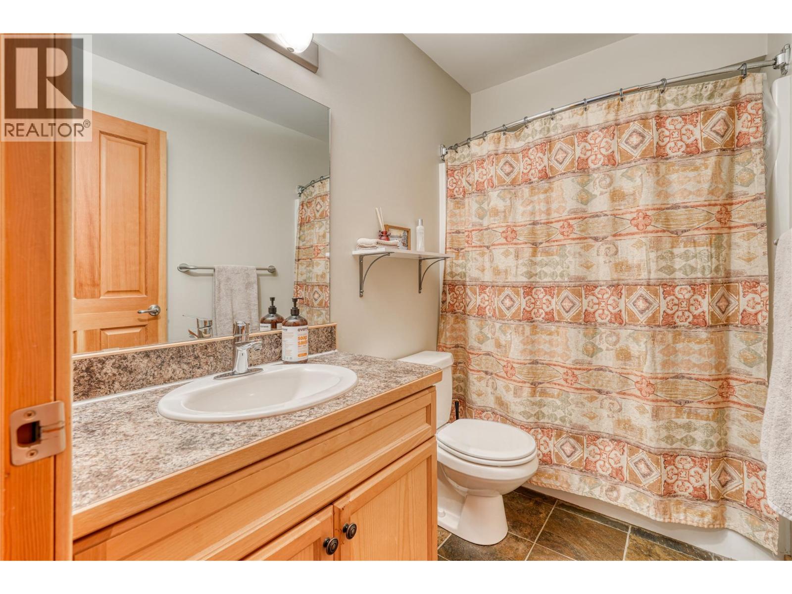 360 Strayhorse Road Unit# 3, Apex Mountain