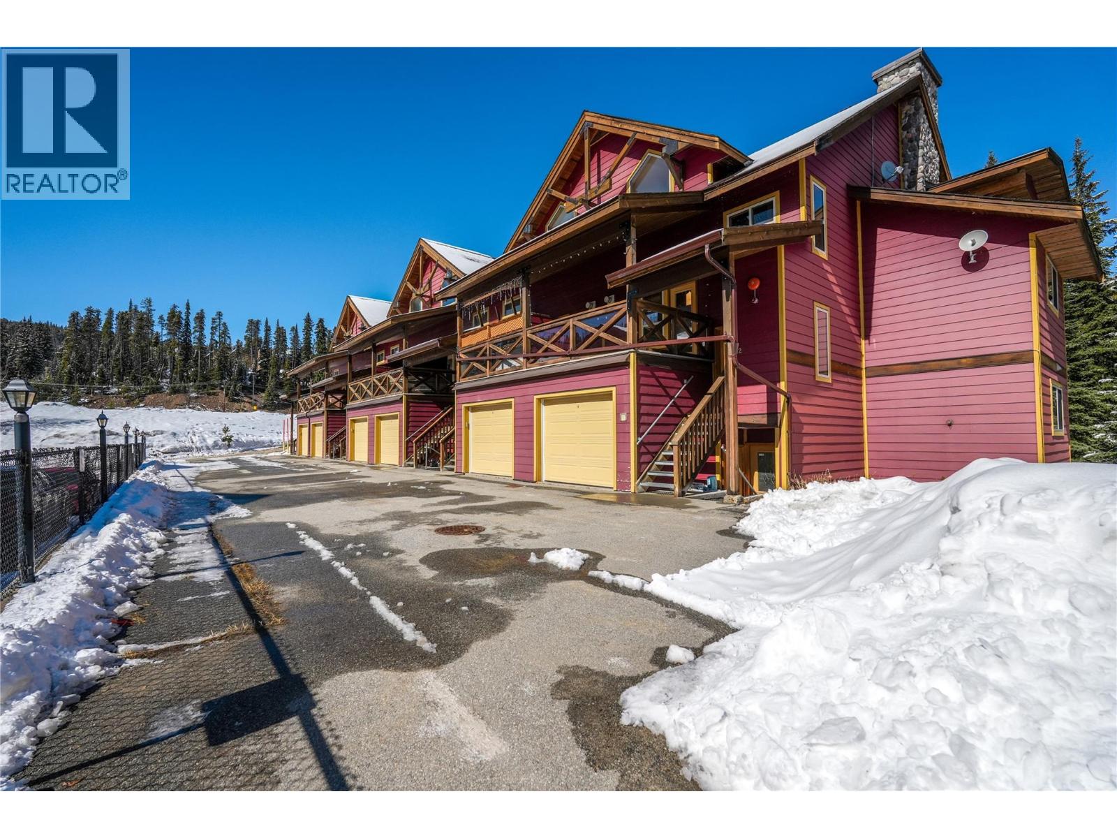 360 Strayhorse Road Unit# 3, Apex Mountain