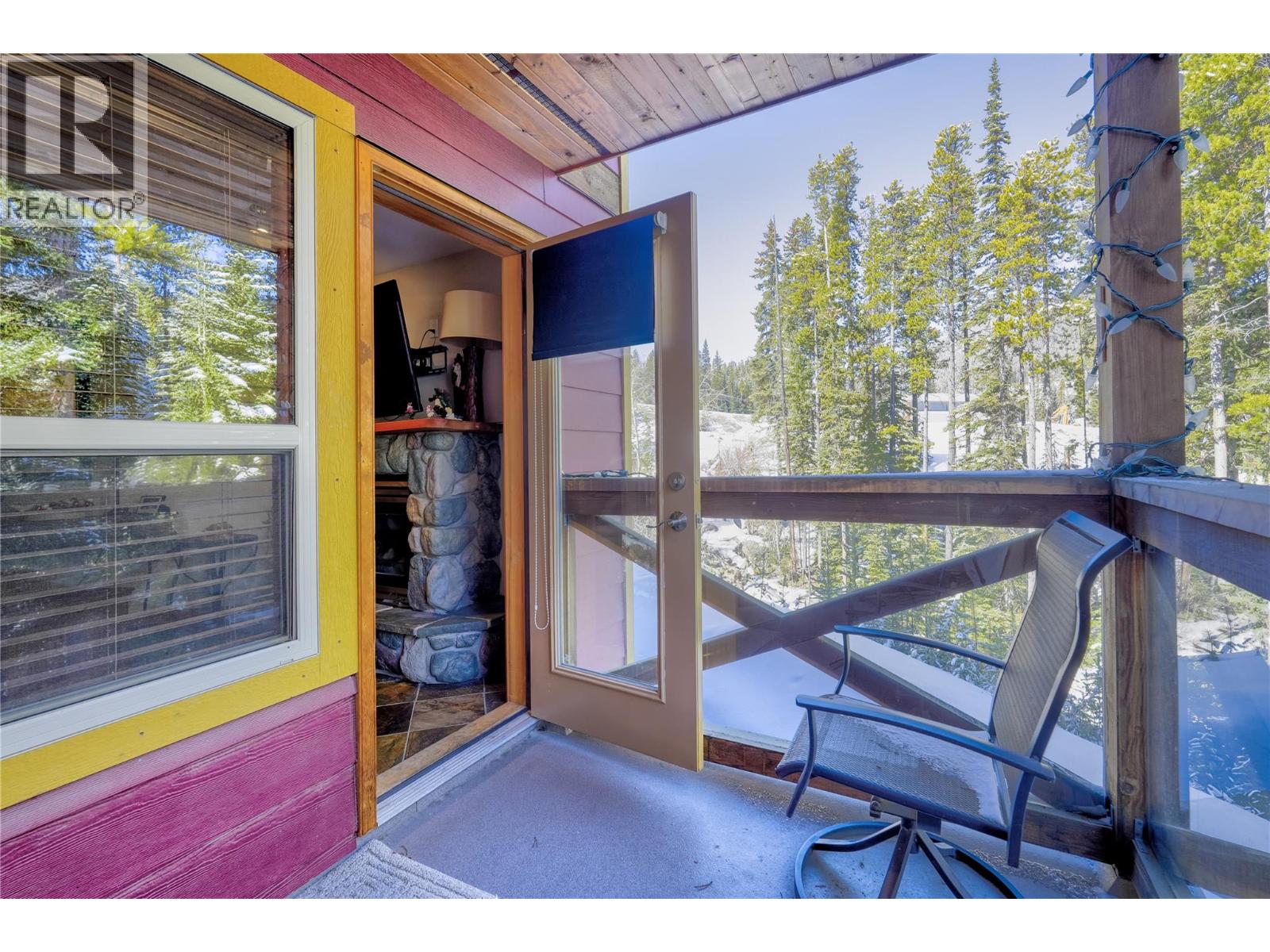 360 Strayhorse Road Unit# 3, Apex Mountain