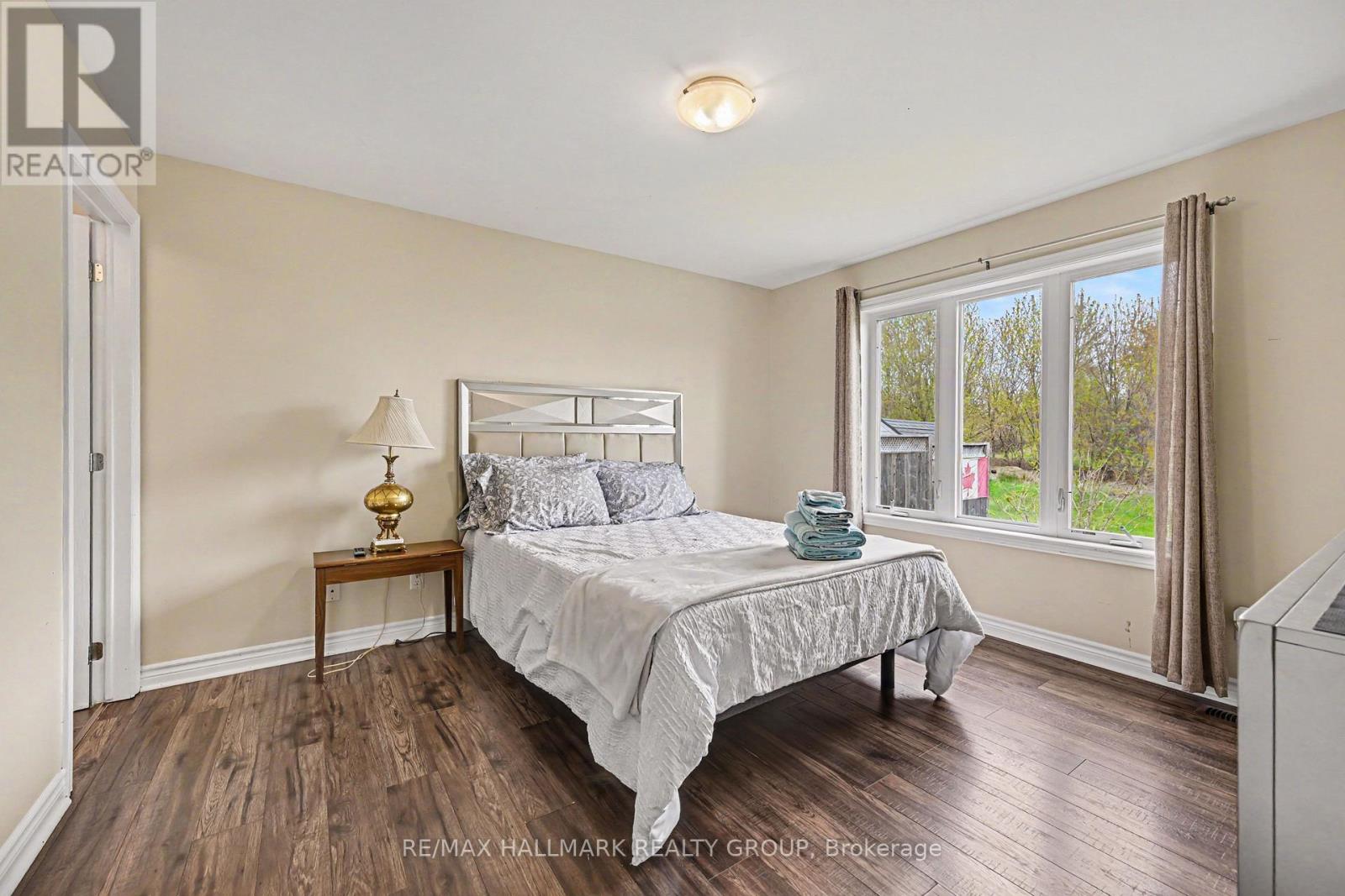 2 Bed, 2 Bath House for Sale in Arnprior – 86 FOURTH AVENUE, Arnprior – MLS# X13747576 - Image 26