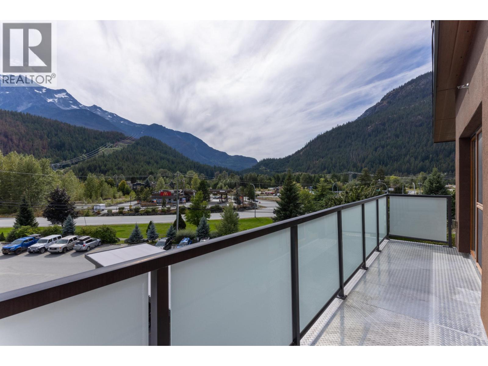 314 7350 CRABAPPLE COURT, Pemberton