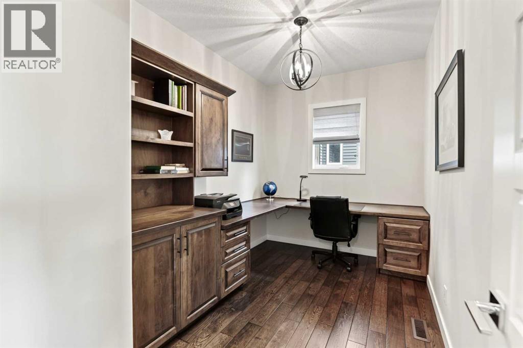Listing photo – 5843 67 Avenue, Rocky Mountain House