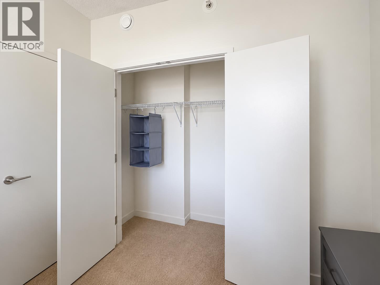 614 8855 UNIVERSITY CRESCENT, Burnaby