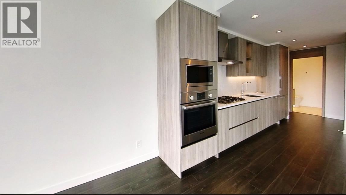 405 4730 LOUGHEED HIGHWAY, Burnaby