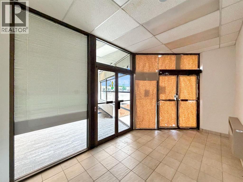 15 Main Street SW - Image 3