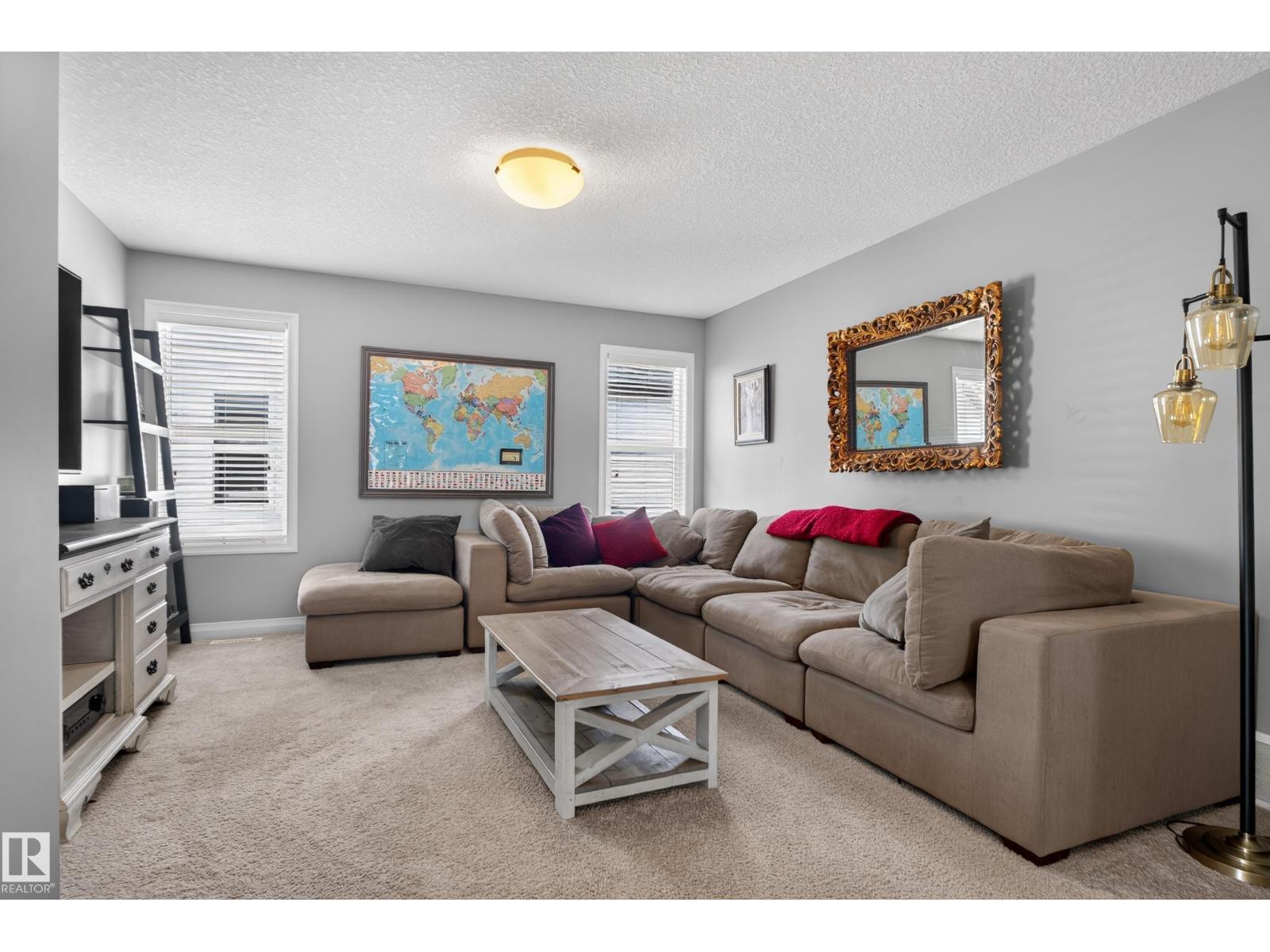 22933 94A AV NW - 29