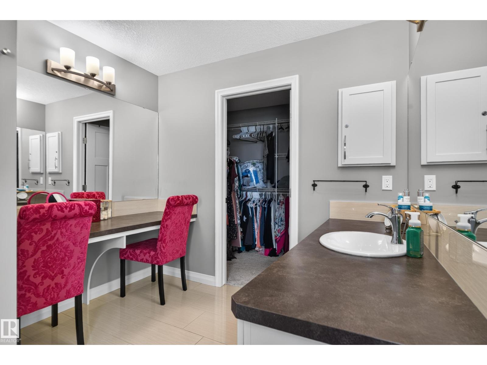 22933 94A AV NW - Image 39