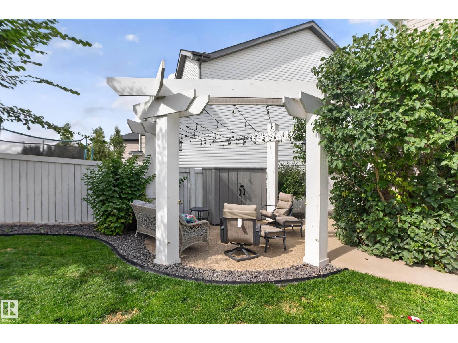 22933 94A AV NW - 54