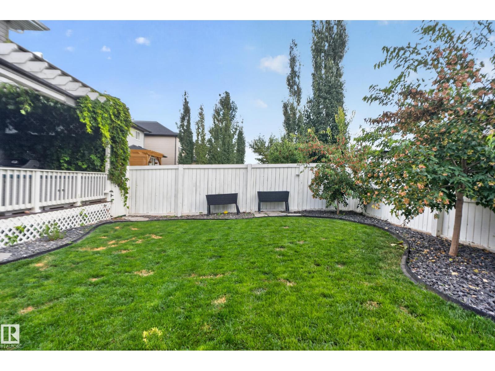 22933 94A AV NW - 59
