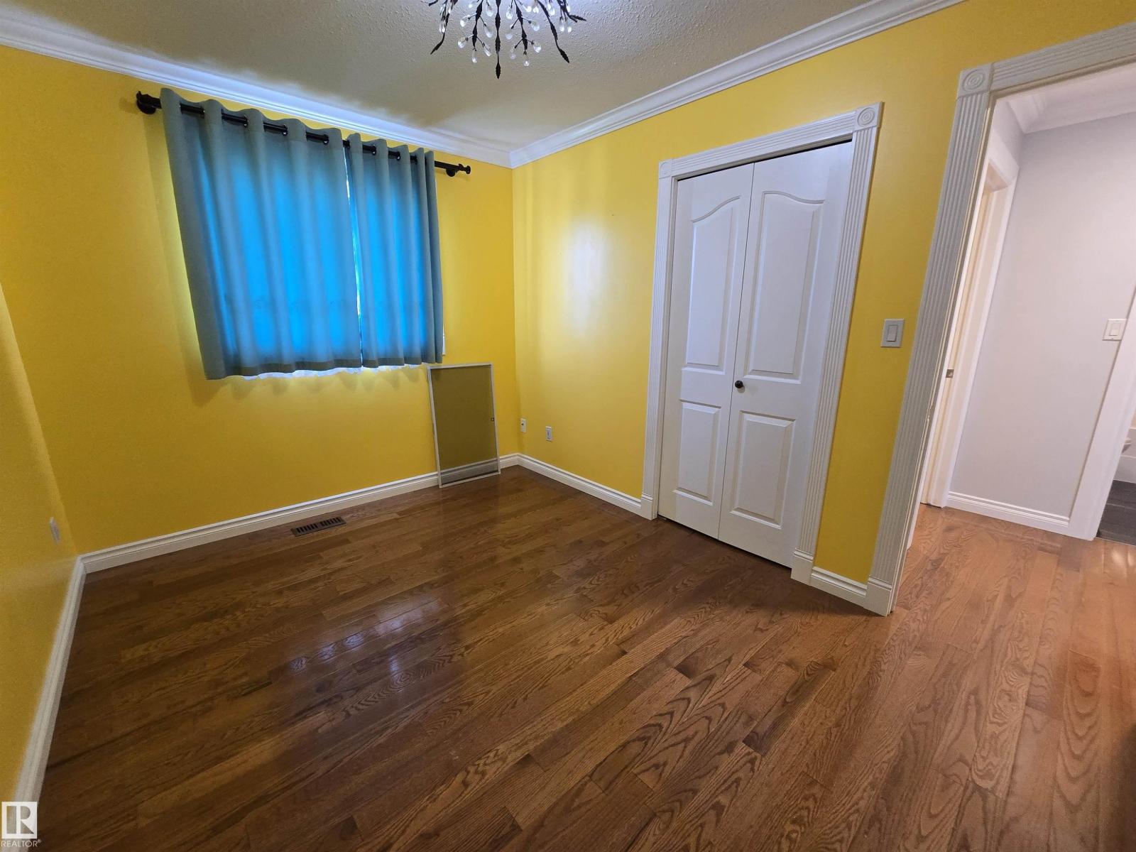 16103 95 ST NW - 25