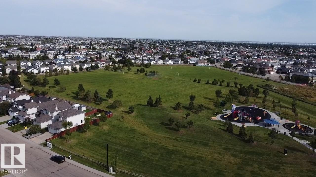 16103 95 ST NW - 46