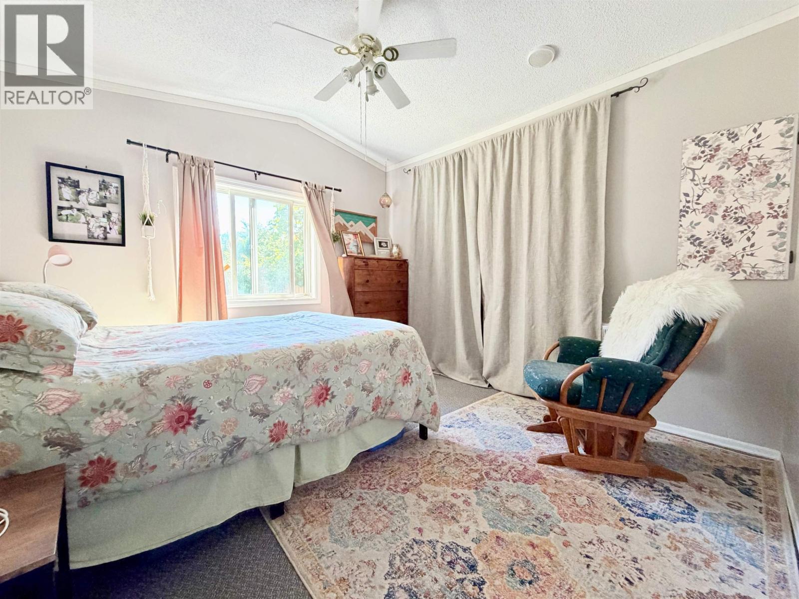 #13 4625 GRAHAM AVENUE - Image 11