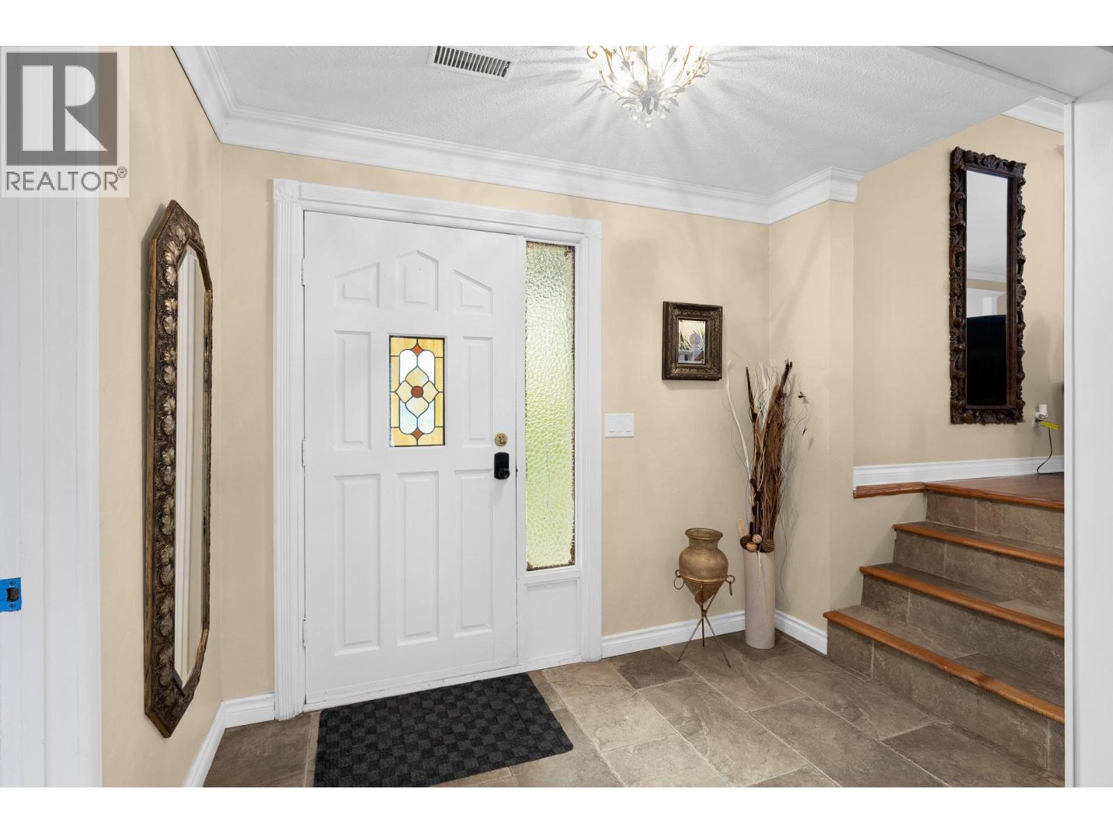  171 Snowsell Street, Kelowna