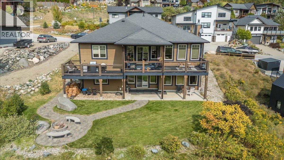 925 REDSTONE Drive - 8