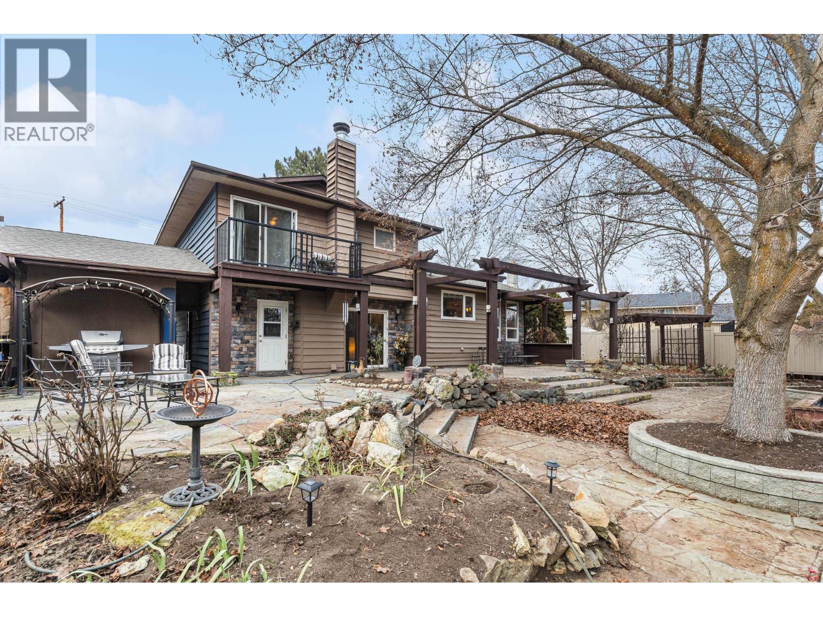  171 Snowsell Street, Kelowna