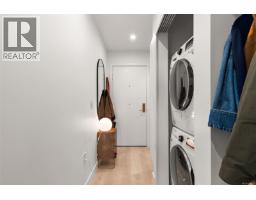306 1301 Hillside Ave, Victoria, BC V8T0E3 Photo 17