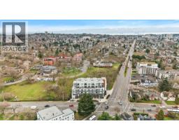 306 1301 Hillside Ave, Victoria, BC V8T0E3 Photo 6