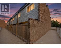 301 Milestone Crescent, Aurora, ON L4G3M2 Photo 46