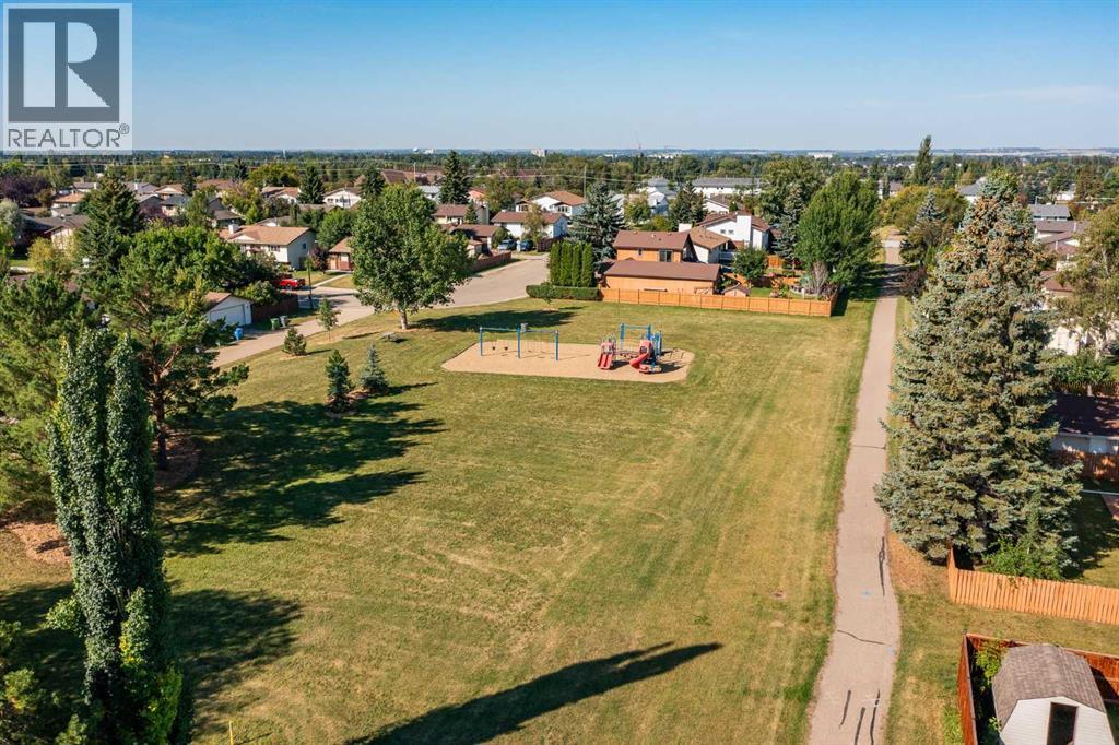 Listing photo – 9 Rollis Street, Red Deer