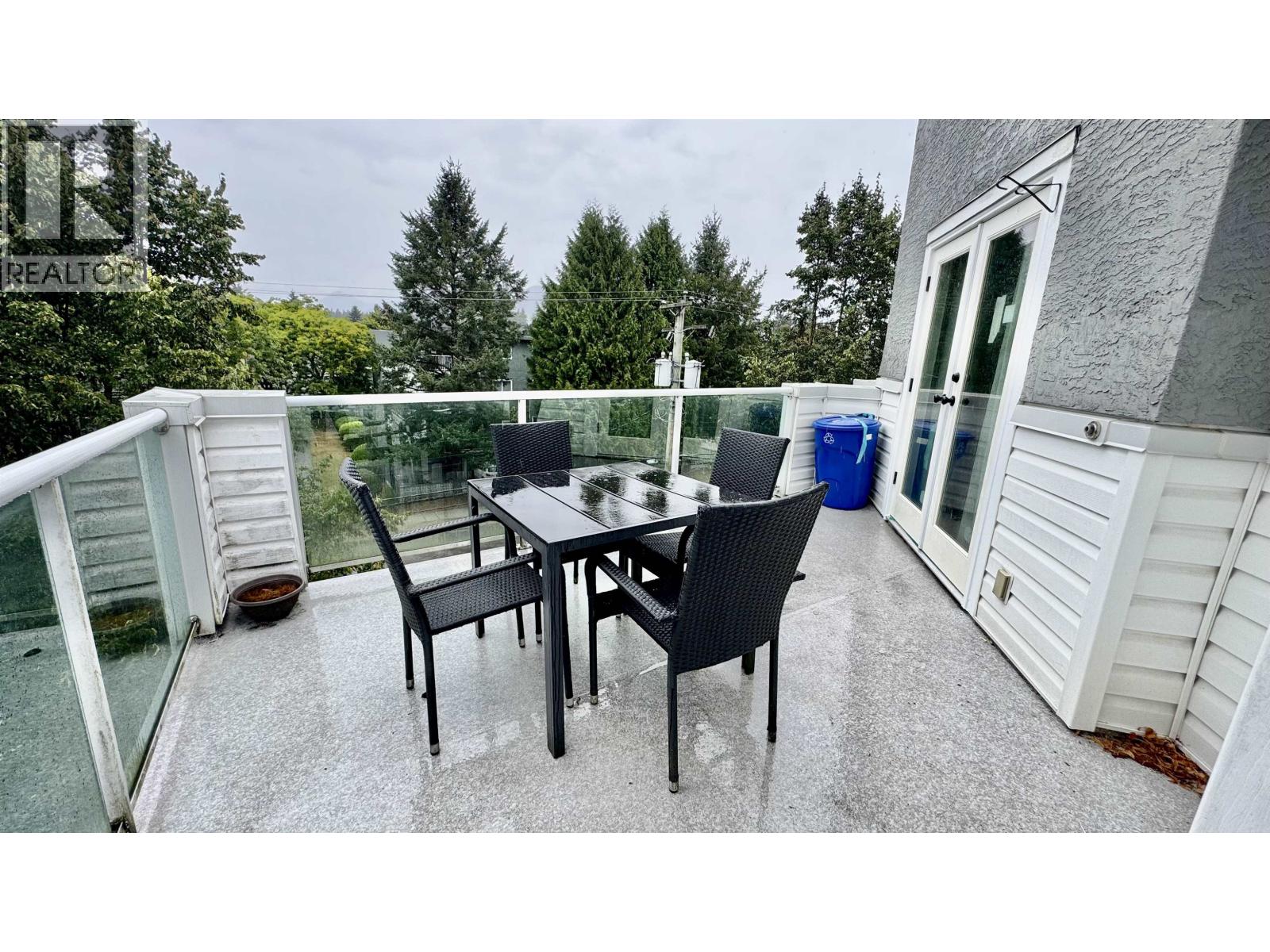403 2983 CAMBRIDGE STREET, Port Coquitlam