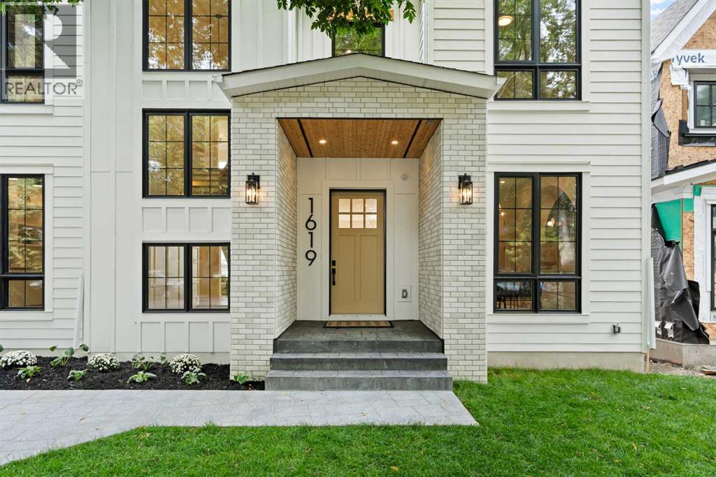 1619 9 Street Northwest, Calgary, Alberta, T2M3L5, Calgary, Alberta — photo 2 of 5