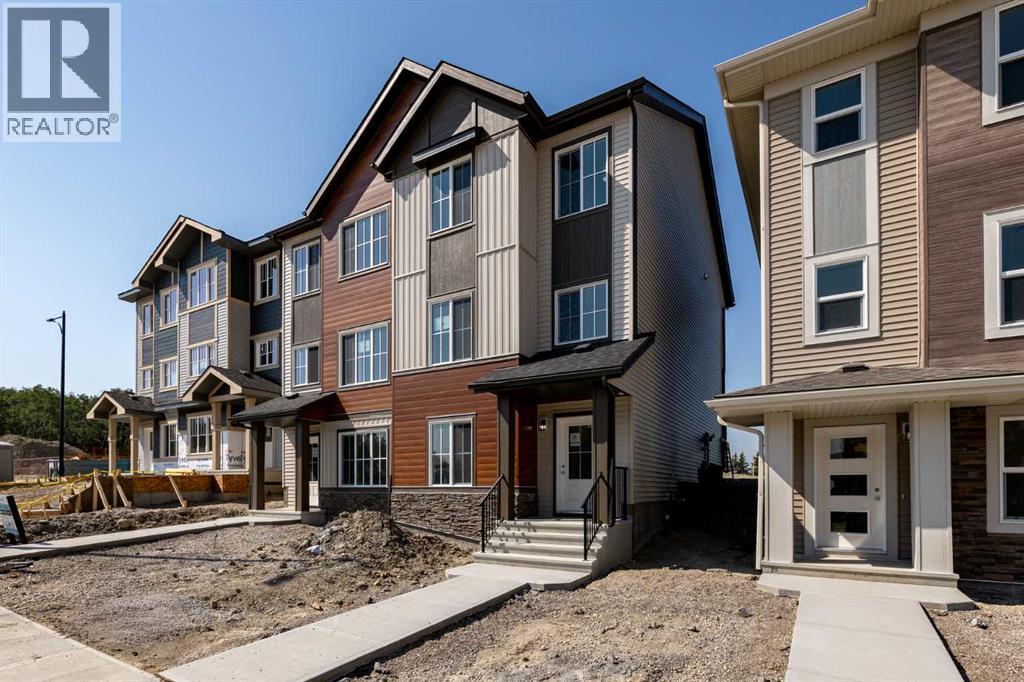 7 Tillotson Loop, Okotoks, Alberta, T1S4S8, Okotoks, Alberta — photo 2 of 5