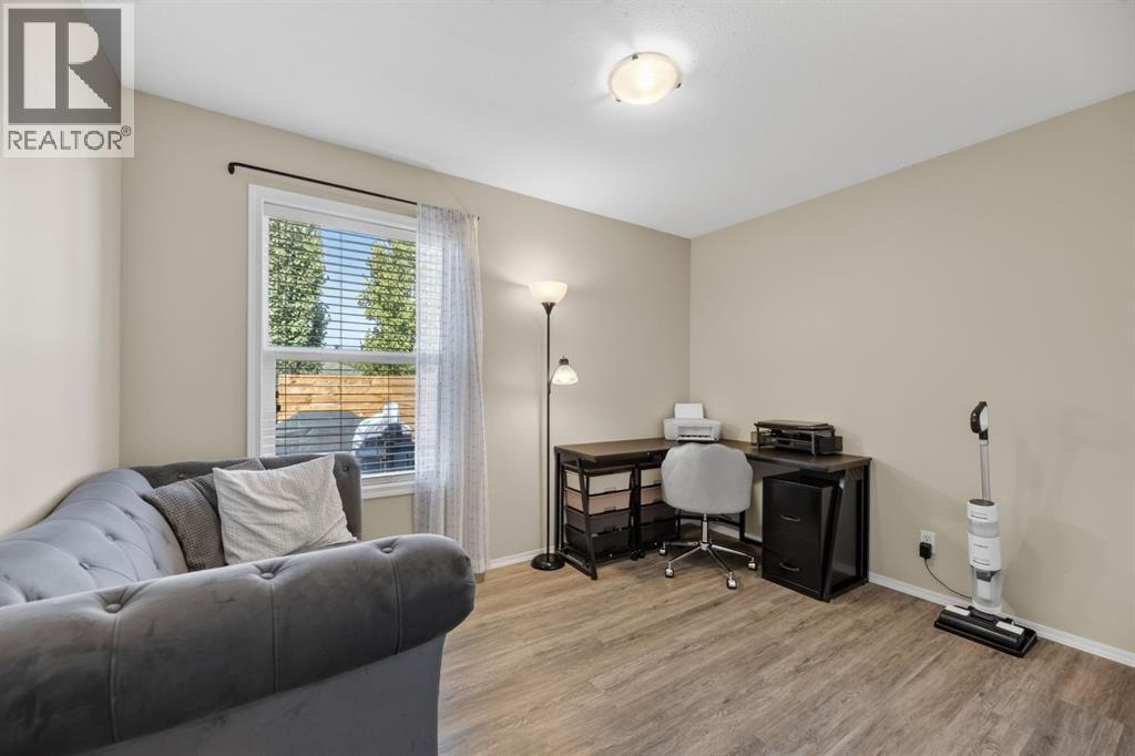 1212 2 Street NE - 17