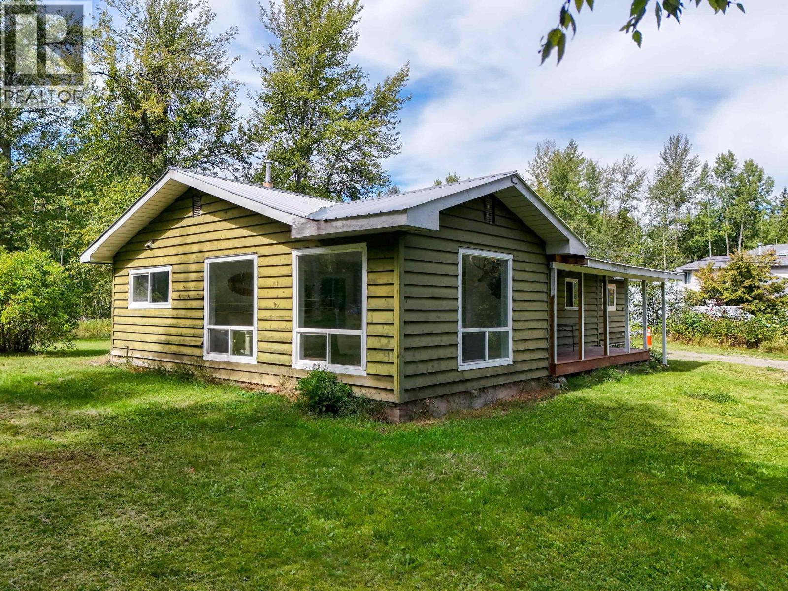 598 MARSH ROAD - Image 12